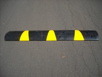 Rubber Speed Bump, Stripes, Dual Cable Protectors, 6 ft